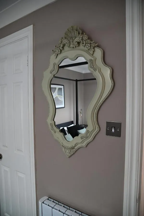 No17 Llansannor Drive Apartment Cardiff 0*,
