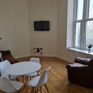Luxury 2 Bedroom, And 2 Bathroom Cardiff